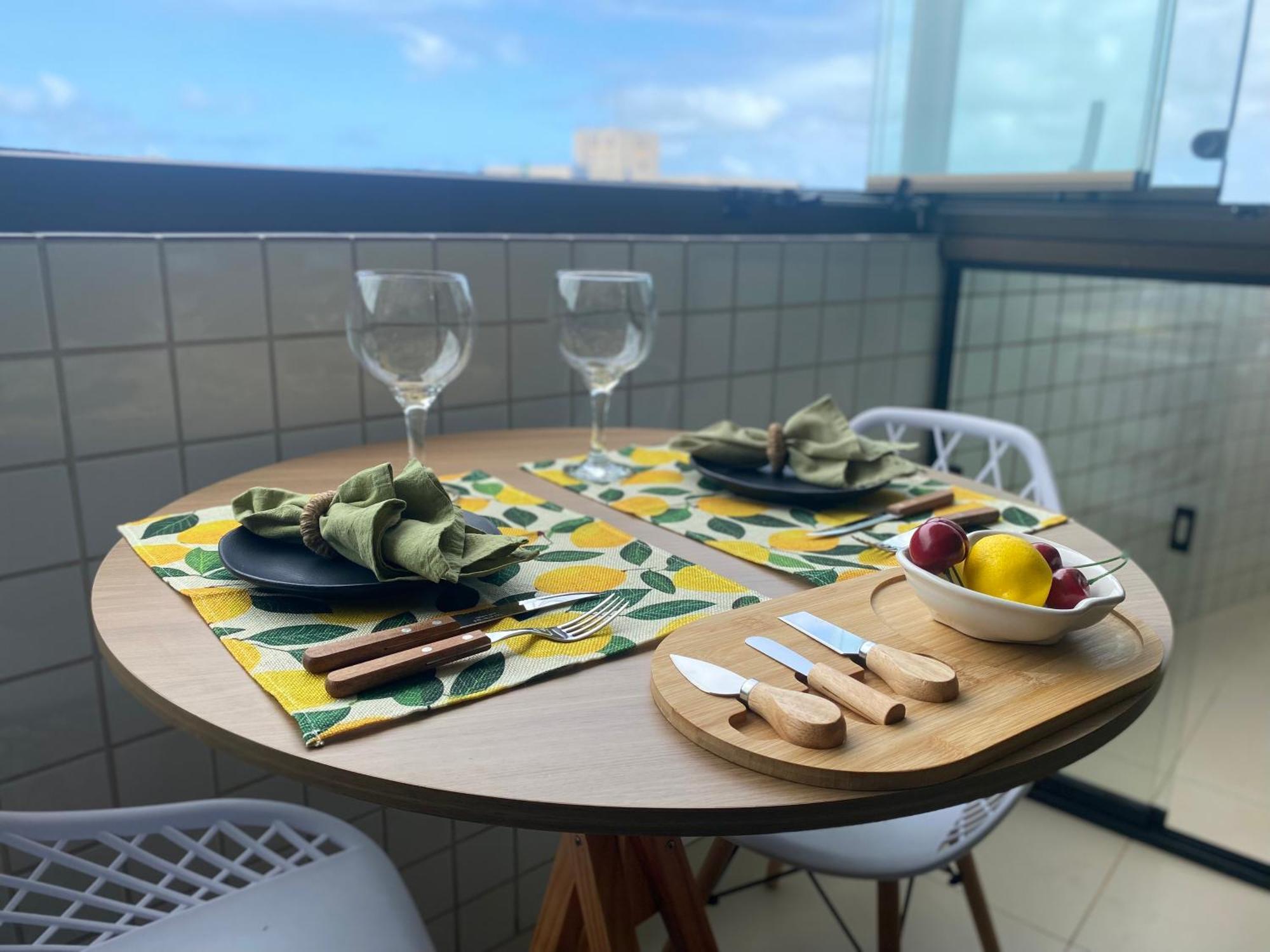 Apartamento Luxor Double Com Varanda Gourmet Contendo Churrasqueira E Frigobar, Vista Panoramica Da Ponta Verde! 2 Quartos Com Split, 2 Banheiros E Uma Banheira De Hidromassagem Na Do Apartamento! *